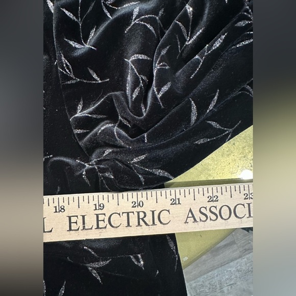 J.B.S. Vintage Black Velvet Mandarin Collar Elegant Black Wedding Event Sz 1X - Picture 8 of 10